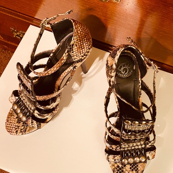 BCBG heels snake skin look with bejeweled front - Picture 2 of 5